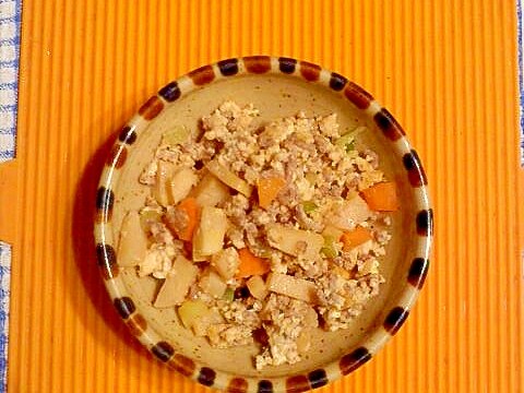 タケノコと合挽き肉の炒り豆腐♪